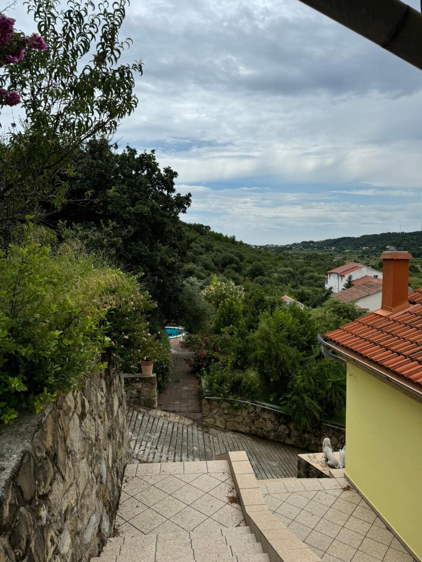 Apartments Dumicic Супетарска-Драга Экстерьер фото